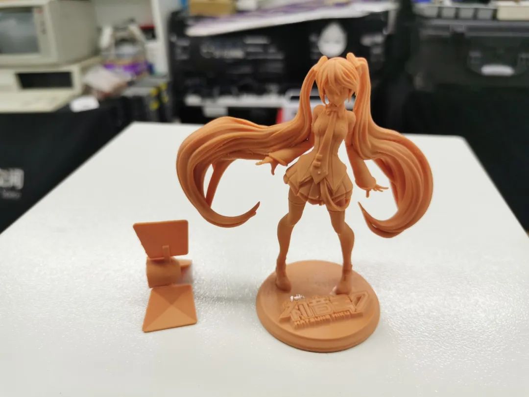 【直播预告】 |《DLP×动漫》高精度3D打印设备实现手办自由—— 联泰π200搭载4K光机让创意有效实现